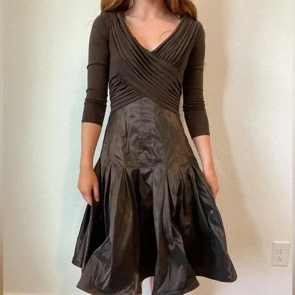 Tadashi Shoji Collection Brown Formal Fit and Flare Dress. Size 4 - Picture 14 of 15